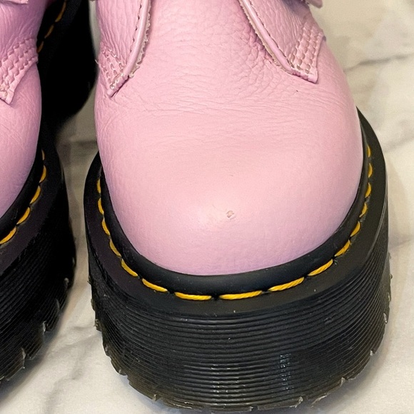 Dr. Martens Devon Heart Leather Platform Boots Buckle Pink Lavender 6 GUC - Picture 4 of 13